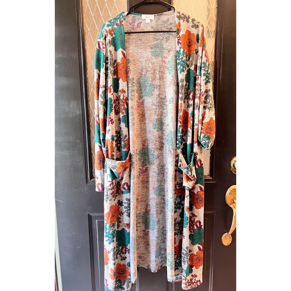 Lularoe floral duster cardigan!